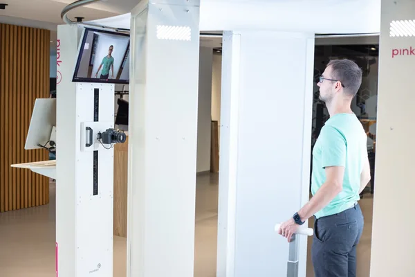 Operator and patient interface on pink — a single touchpoint